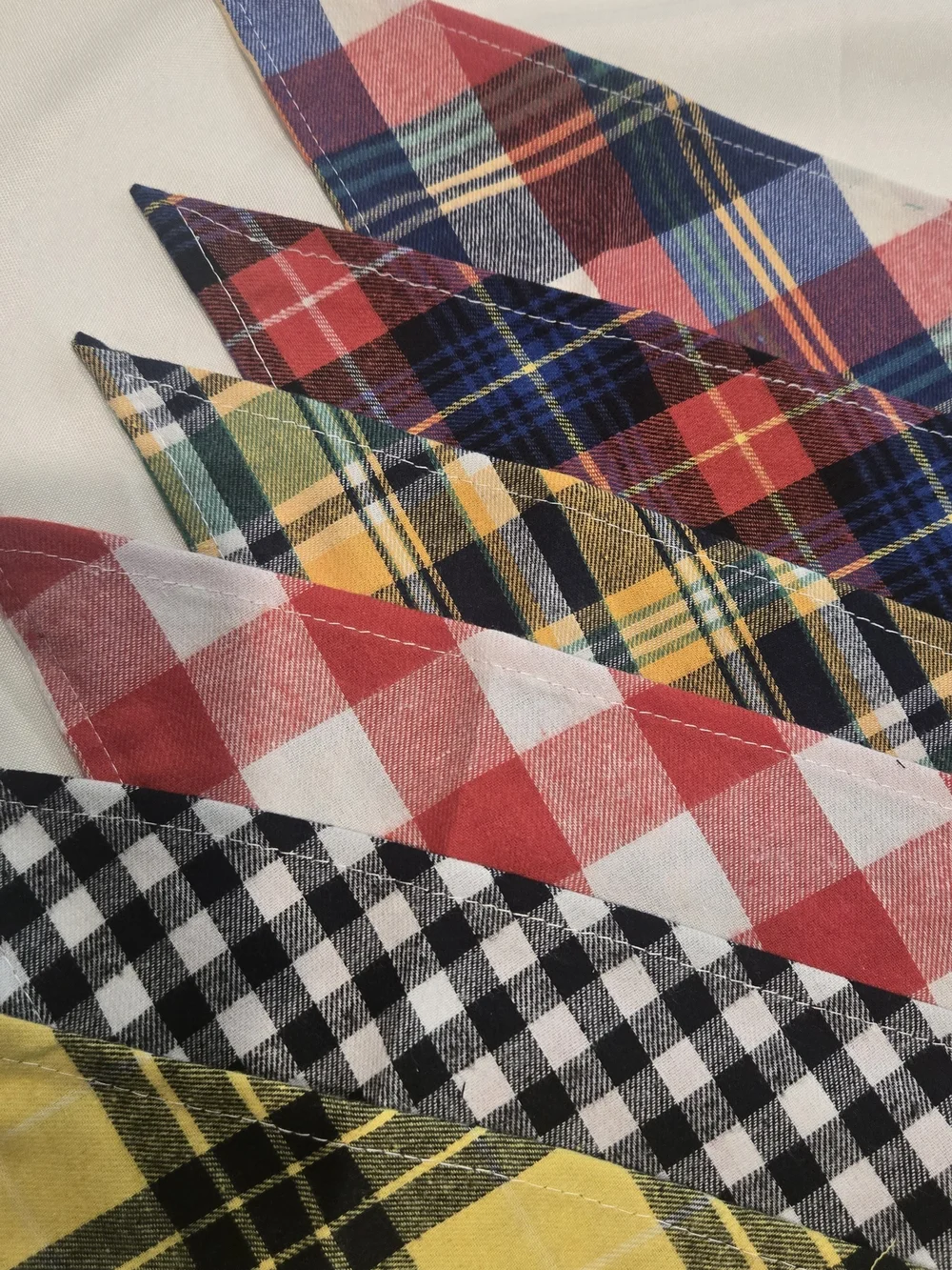 6 Pets Plaid Triangle Bandana Scarf - Yellow, Black, Red, Blue, Grn, Pnk / Human